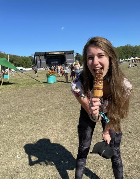 Moongirlbabyy boobs onlyfans