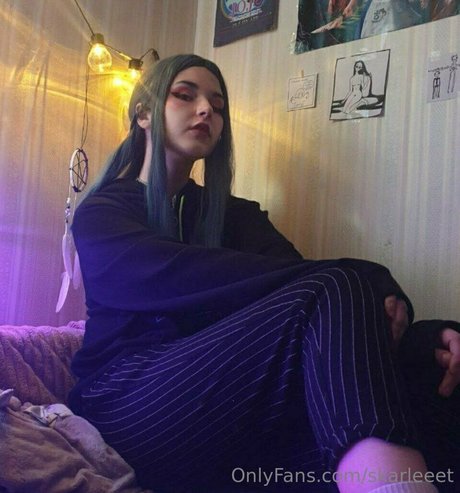 skarleeet onlyfans content type