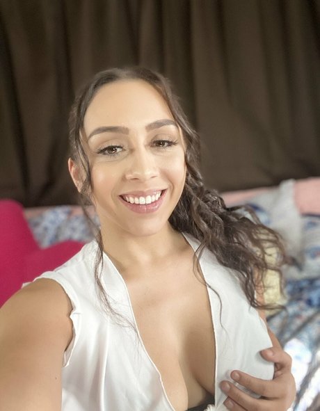 Lilly Hall only fans free