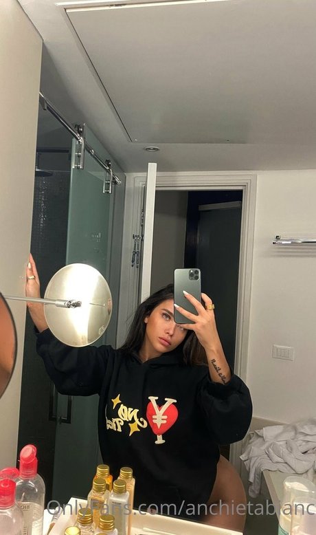 Bianca Anchieta onlyfans leajs