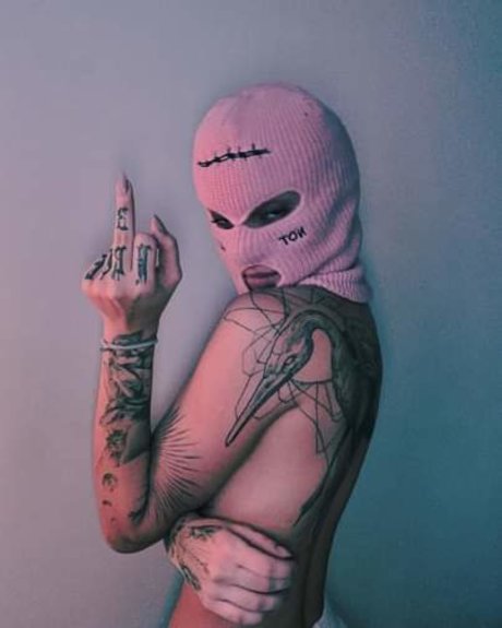 Pelinay Igit naked onlyfans leaked