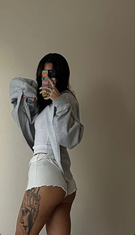 Pelinay Igit onlyfans