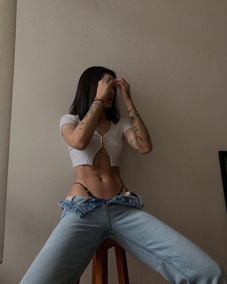 Pelinay Igit onlyfans