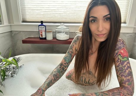 aliinwunderland sexy onlyfans