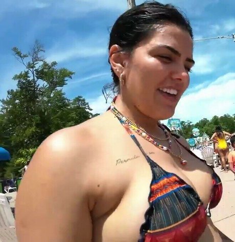 Sunaika Bruna onlyfans boobs