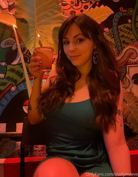 mollymaeve onlyfans leaka