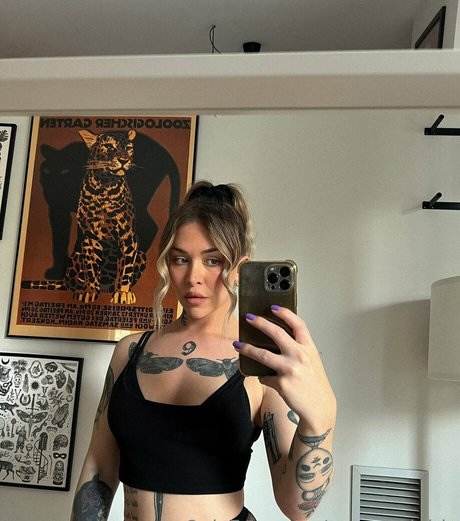 yesangelgirlx naked onlyfans leaked