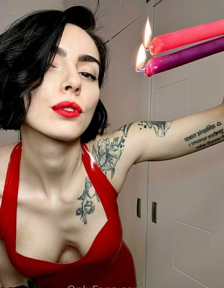 yesangelgirlx nude only fans