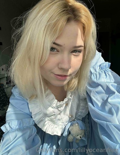 lillyoceanfree onlyfans nude leaks