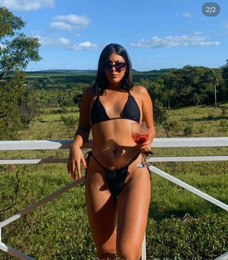 isabellacaro onlyfans post