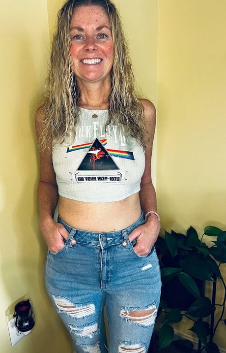 Mackenzie J onlyfans leaks porn