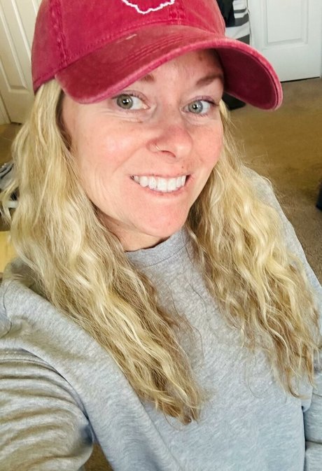 Mackenzie J Profile pic