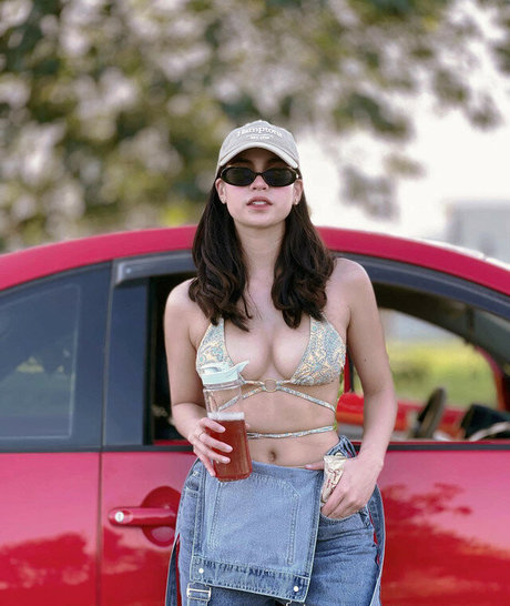 Criselda Alvarez onlyfans nudes