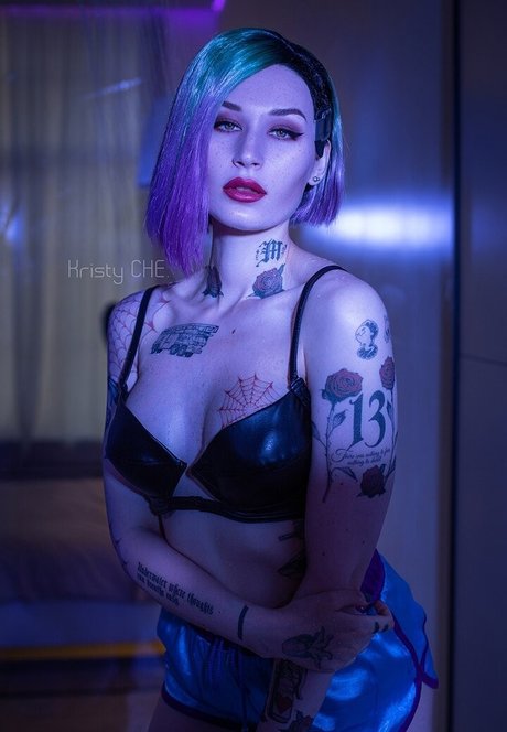 Kristy Che onlyfans posts