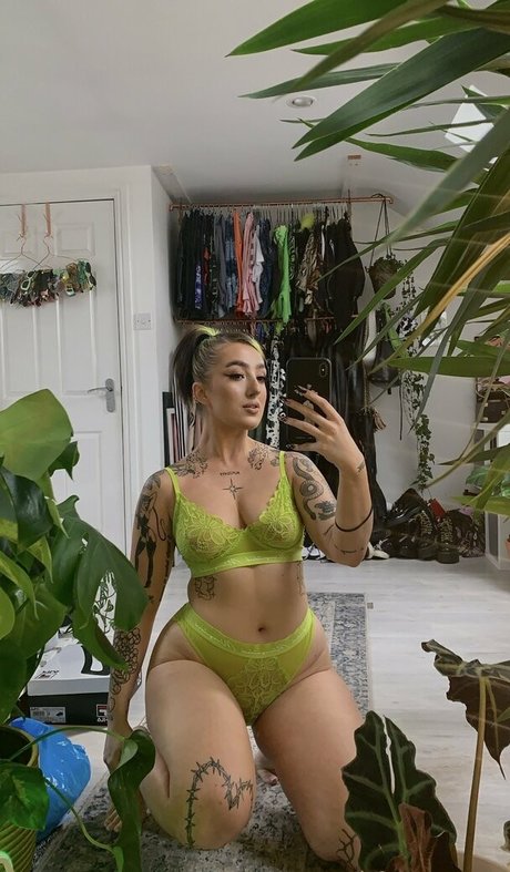 mimialmighty only fans