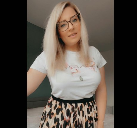 lottielushloves Profile pic