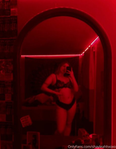 shayleahhxoxo nude leaked onlyfans
