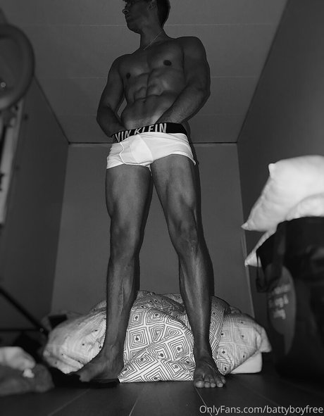 battyboyfree onlyfans star