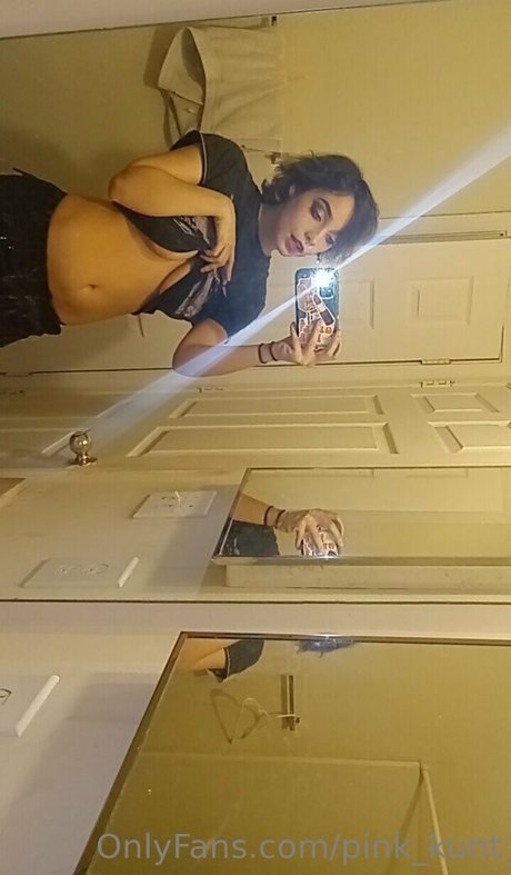 pink kunt onlyfans naked leaked