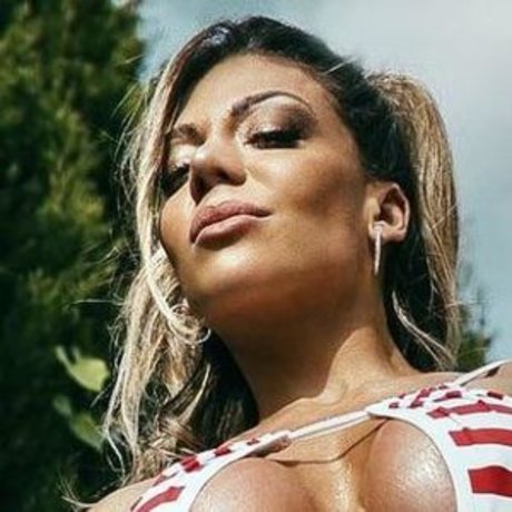 Izabelle Paula onlyfans nude pics