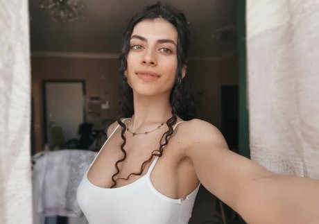 Martina Miticocchio onlyfans nude leak