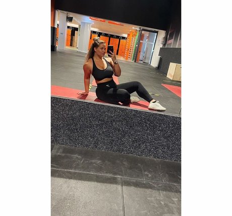 Joyce Straten nudes only fans