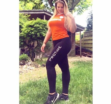 Joyce Straten sextape onlyfans