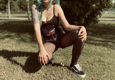 hollyhellfree onlyfans leaked.