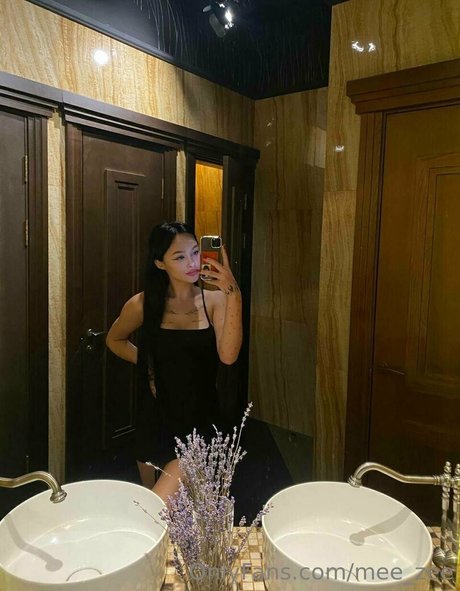 mee zee naked onlyfans