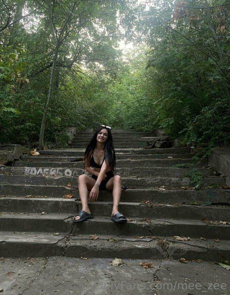 mee zee leaked onlyfans photos