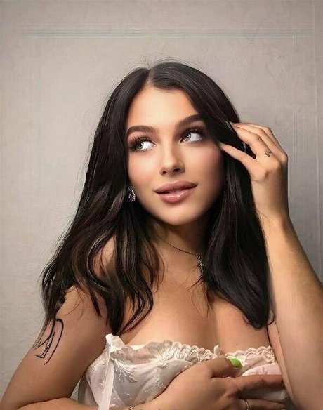 mee zee onlyfans leaked.