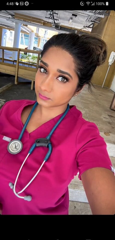 iconicolee onlyfans content type