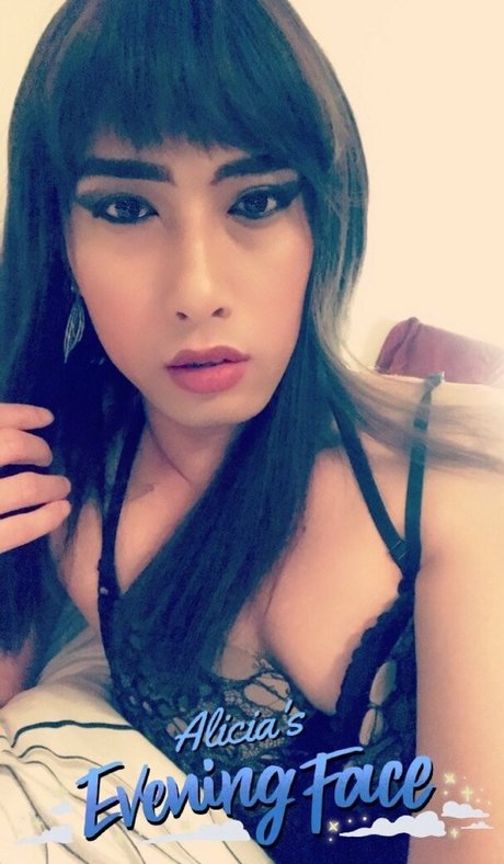 ialicia4u onlyfans leaked.