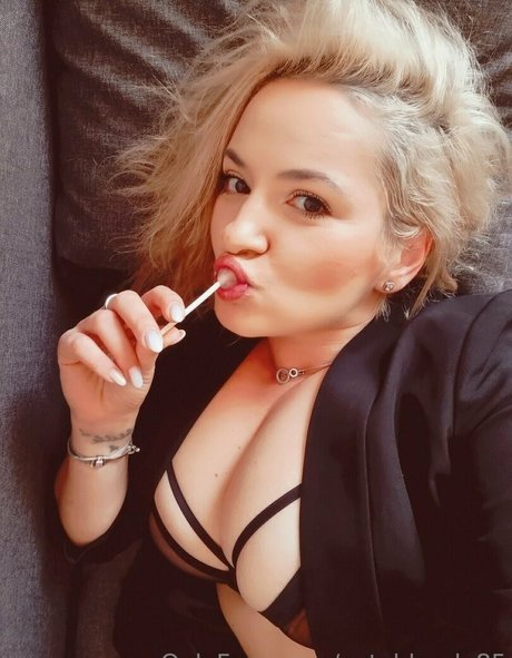 cuteblonde85 only fans