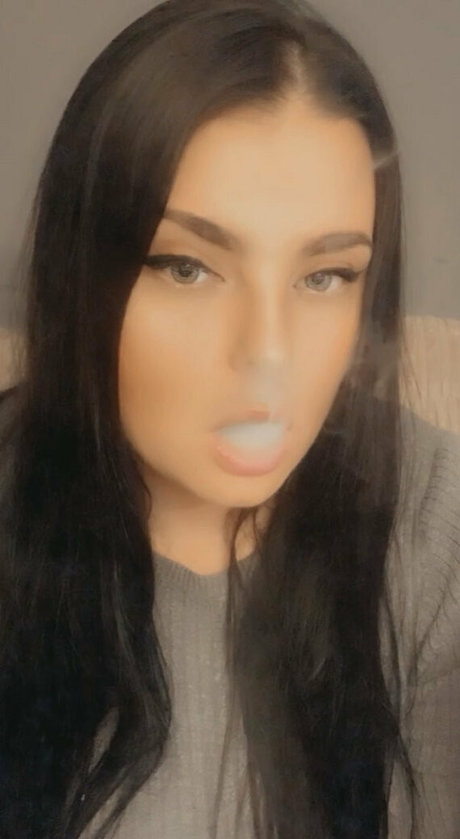 scarletjames301 only fans pictures