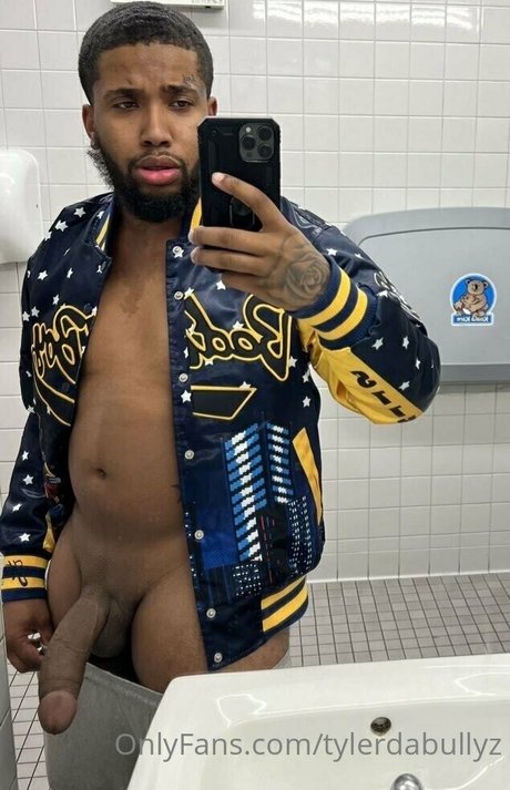 tylerbandsome boobs onlyfans