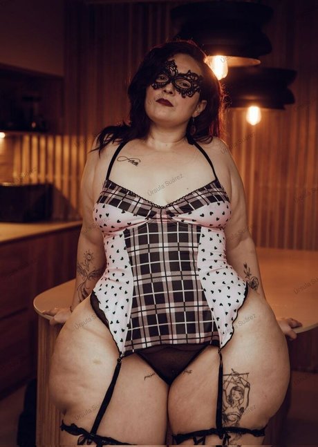 Ursula Suarez is on onlyfans