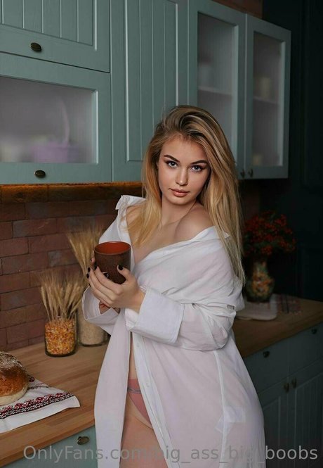 big ass big boobs onlyfans xxx