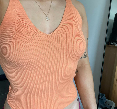 Sweetlikecinnam n onlyfans naked leak