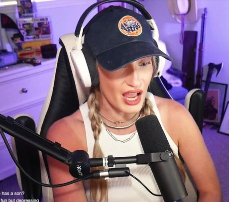 BasicWitGirl onlyfans leaked