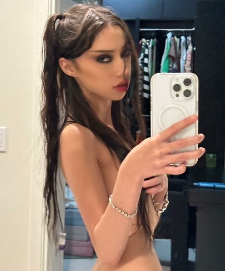 Natasha Alana onlyfans striptease