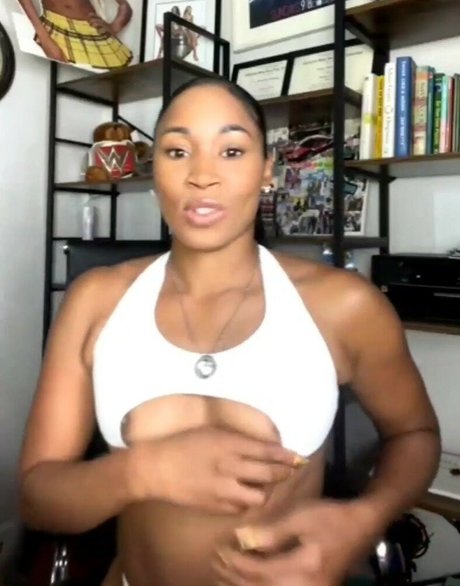 Ariane Andrew onlyfans free porn