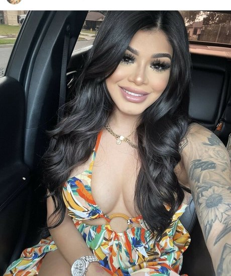 Daniela Chaverry onlyfans nsfw