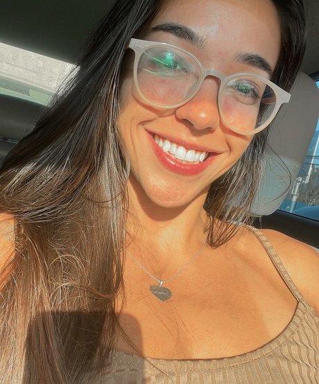 Amira Daher onlyfans nudes leaks