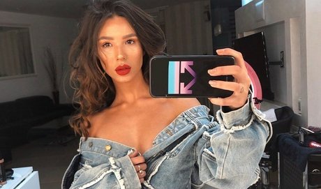 Emily Gomberg onlyfans leaka