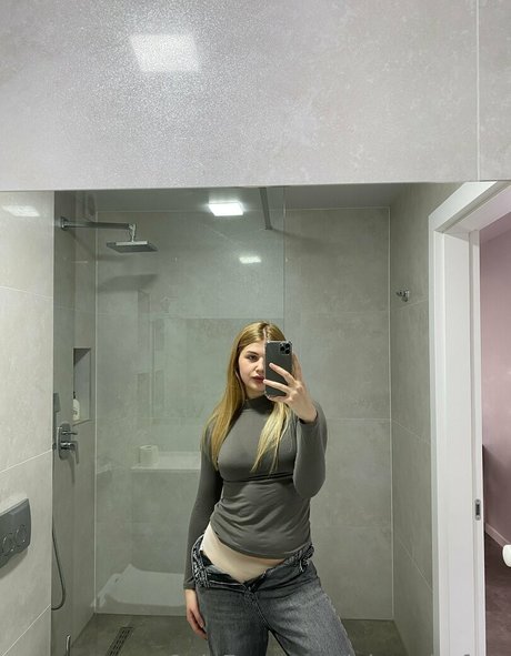 lolataylorfree onlyfans leaked porn