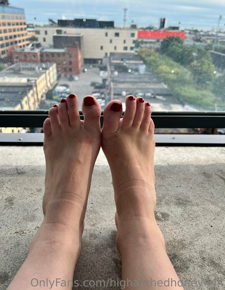 higharchedhoney444 onlyfans leak nude