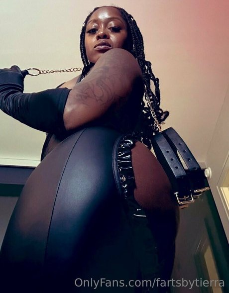 fartsbytierra nude onlyfans