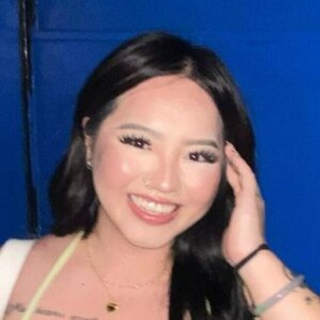 Valentine Thao onlyfans strip