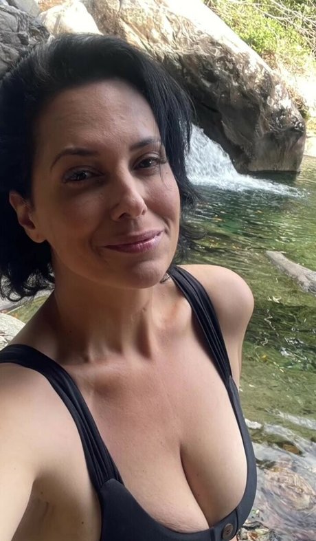 Ileuza Elias onlyfans strip